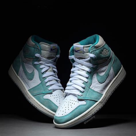 nike air jordan mintgroen|turbo green jordan 1.